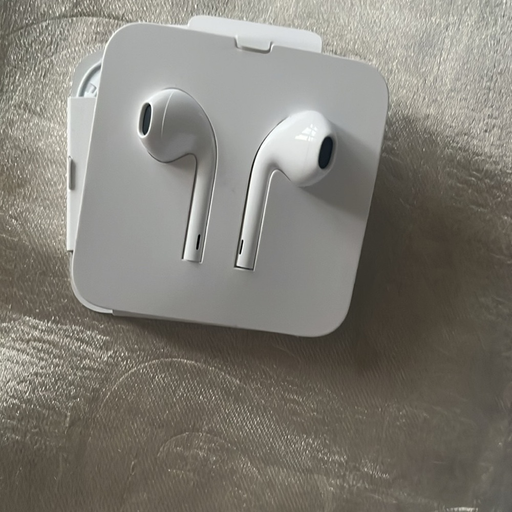 For APPLE EarPods Lightning Wired Earphones Headphones iPhone 7 8 X Xr 11 14.. - Picture 2 of 2